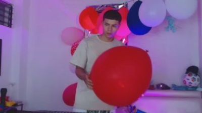 alexander_cr1 live cam on Cam4