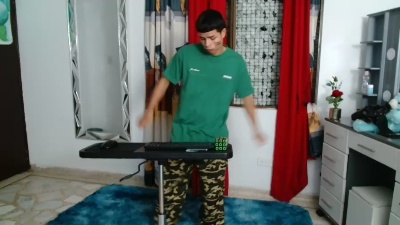 alexander_cr1 live cam on Cam4