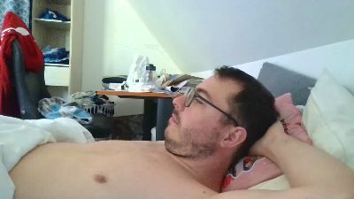 alexandre878 live cam on Cam4