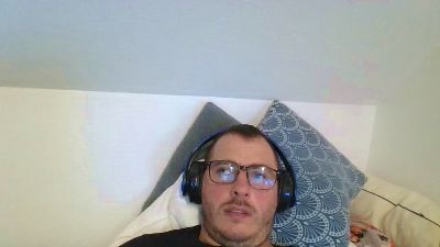 alexandre878 live cam on Cam4