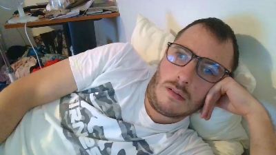 alexandre878 live cam on Cam4