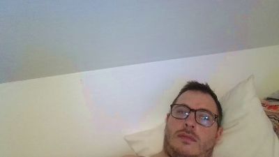 alexandre878 live cam on Cam4
