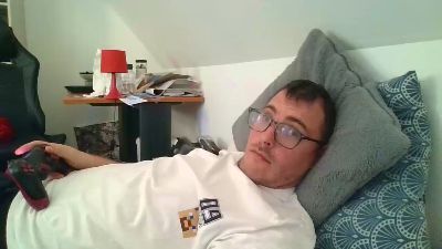 alexandre878 live cam on Cam4