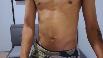 alexandrooo260 live cam on Cam4