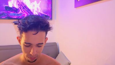 alexandrooo260 live cam on Cam4