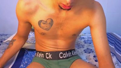 alexandrooo260 live cam on Cam4