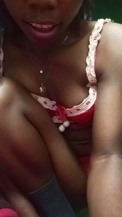 alexiah3 live cam on Cam4