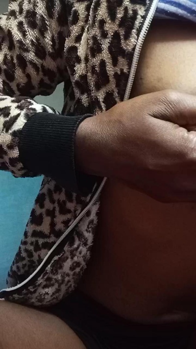 alexiah3 live cam on Cam4