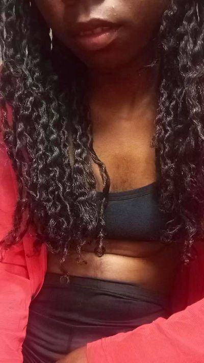 alexiah3 live cam on Cam4