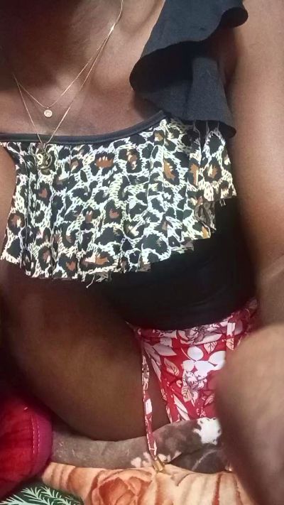 alexiah3 live cam on Cam4