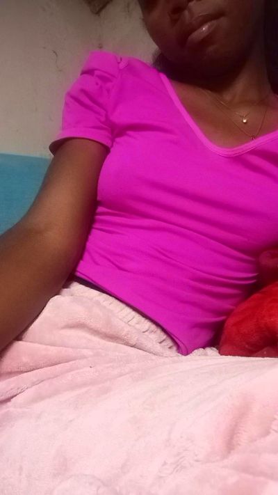 alexiah3 live cam on Cam4