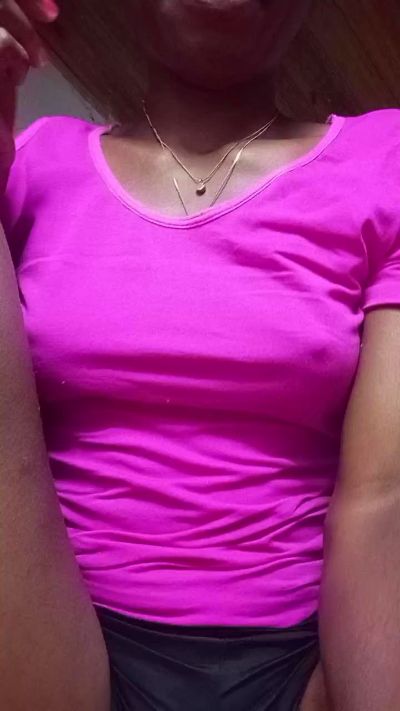 alexiah3 live cam on Cam4