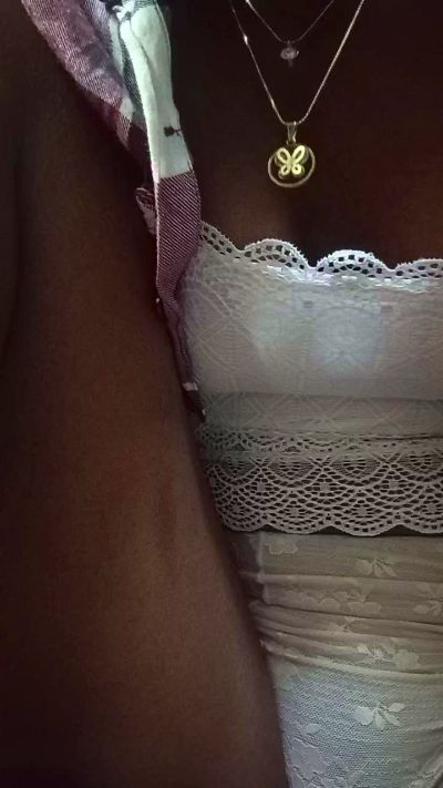 alexiah3 live cam on Cam4