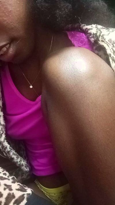 alexiah3 live cam on Cam4