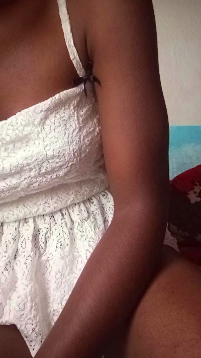 alexiah3 live cam on Cam4