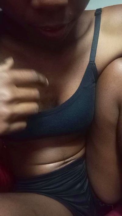 alexiah3 live cam on Cam4