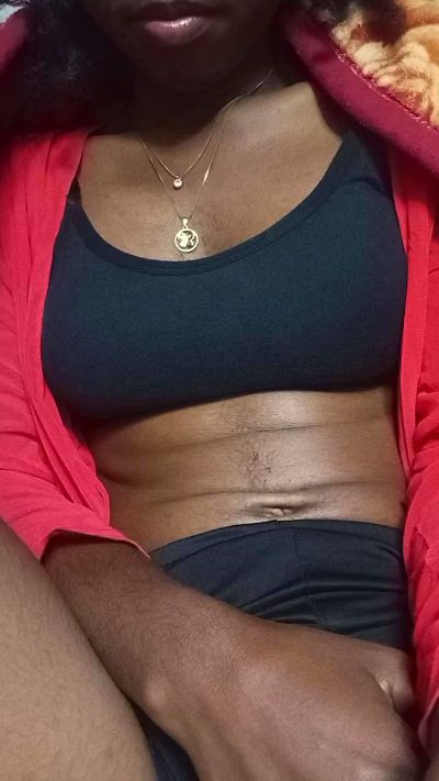 alexiah3 live cam on Cam4