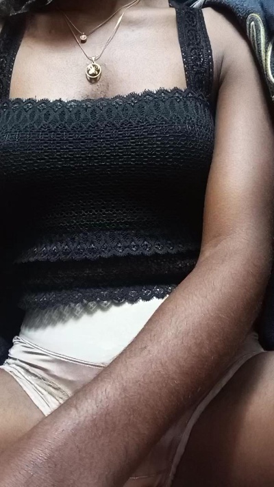 alexiah3 live cam on Cam4