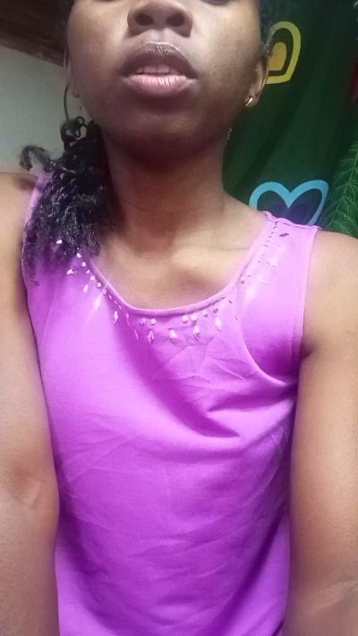 alexiah3 live cam on Cam4
