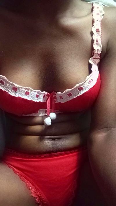 alexiah3 live cam on Cam4