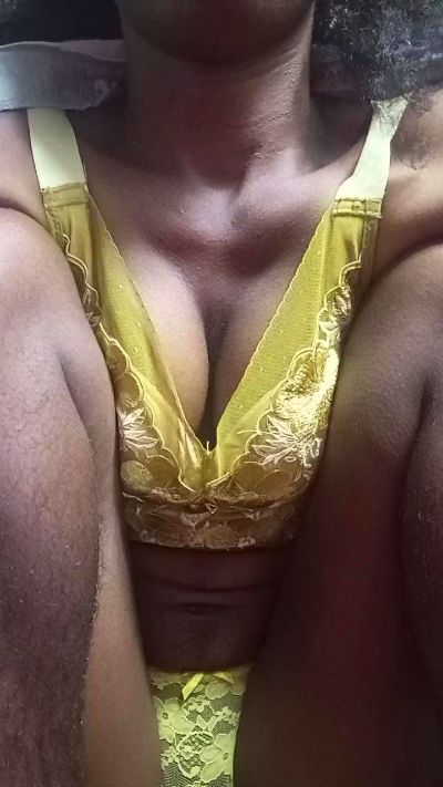 alexiah3 live cam on Cam4