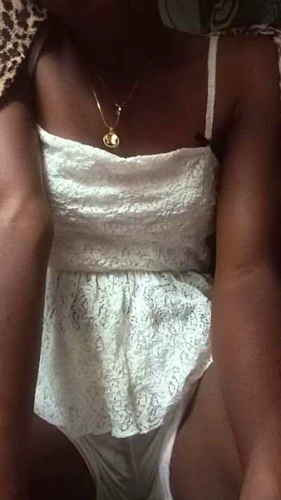 alexiah3 live cam on Cam4