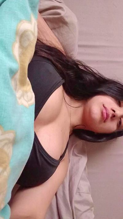 alexiasix live cam on Cam4