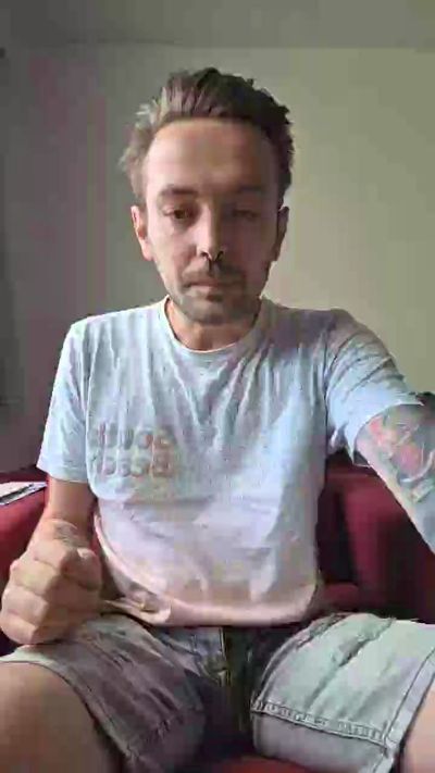 alexmarq live cam on Cam4