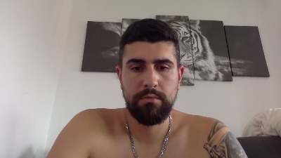 alexmndz live cam on Cam4