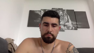 alexmndz live cam on Cam4