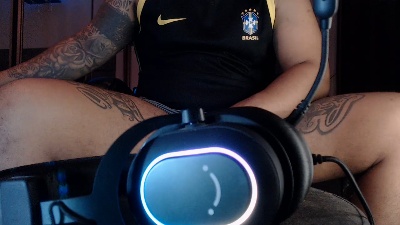 alexmonster2 live cam on Cam4