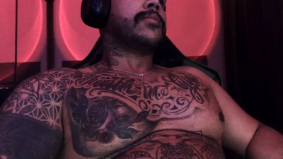 alexmonster2 live cam on Cam4