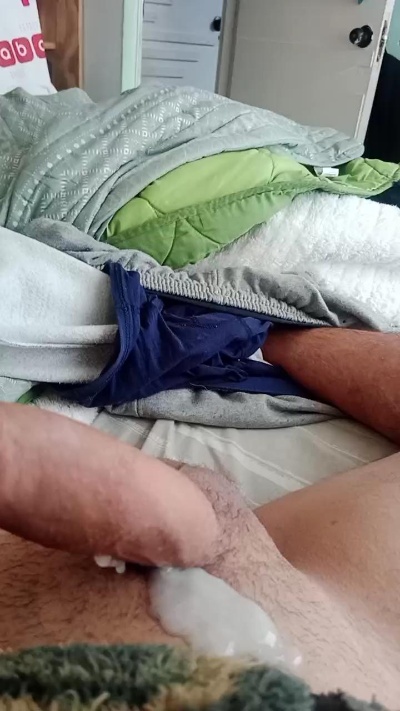 alexpenerik3 live cam on Cam4