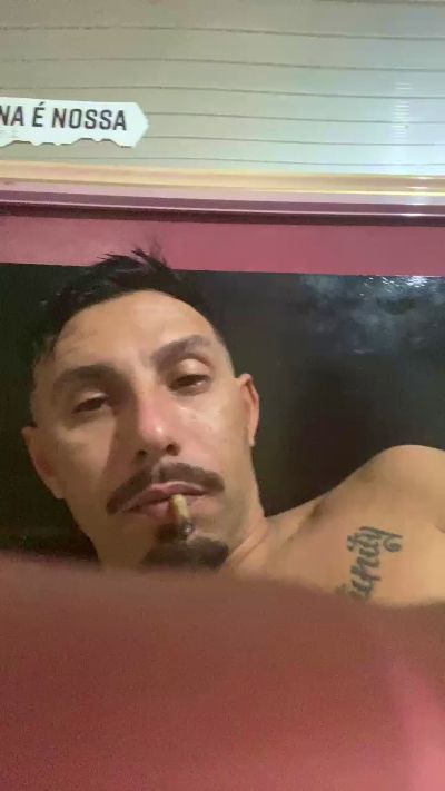 alfaman7 live cam on Cam4