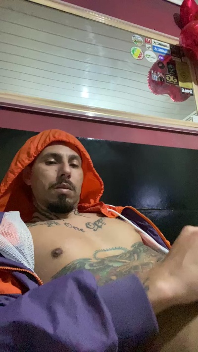 alfaman7 live cam on Cam4
