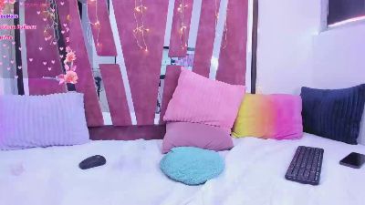 ali_bianca live cam on Cam4