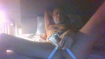 ali_monaco live cam on Cam4