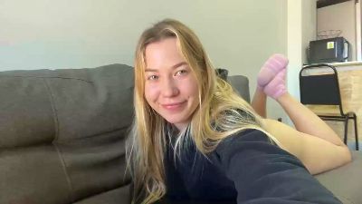 alicevis live cam on Cam4