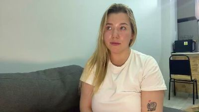 alicevis live cam on Cam4