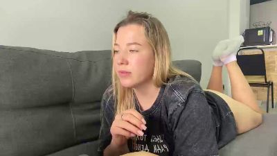 alicevis live cam on Cam4