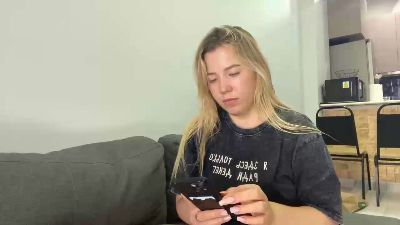 alicevis live cam on Cam4