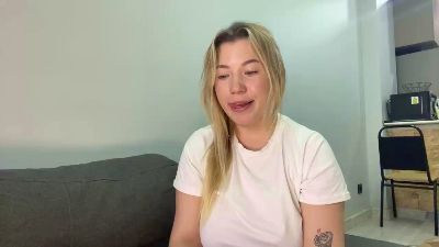 alicevis live cam on Cam4