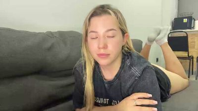 alicevis live cam on Cam4