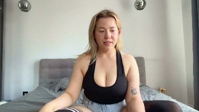 alicevis live cam on Cam4