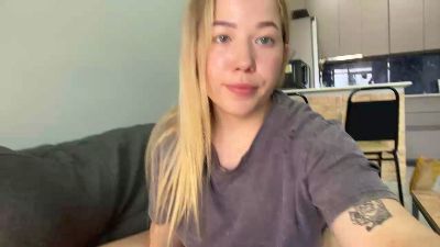 alicevis live cam on Cam4