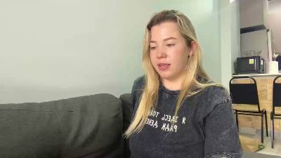 alicevis live cam on Cam4
