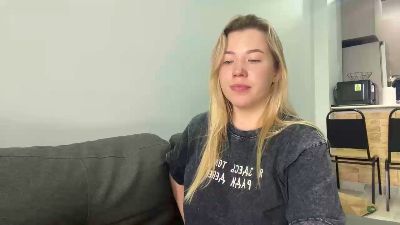 alicevis live cam on Cam4