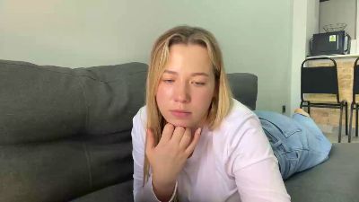 alicevis live cam on Cam4