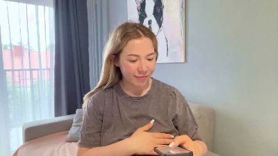 alicevis live cam on Cam4