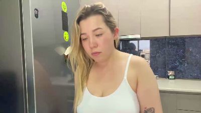 alicevis live cam on Cam4